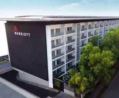 escorts in marriott suites hotel Pune